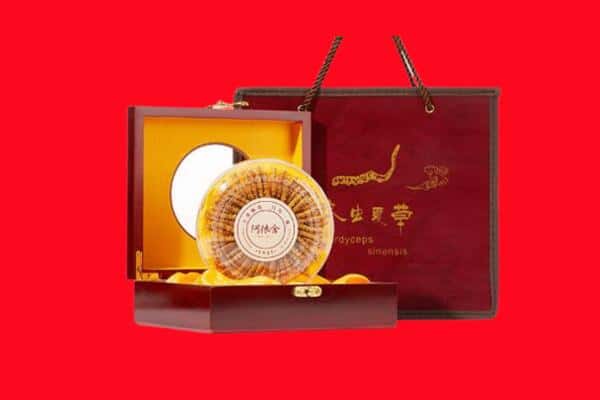 收购资讯:张家界永定区回收冬虫夏草是按克吗